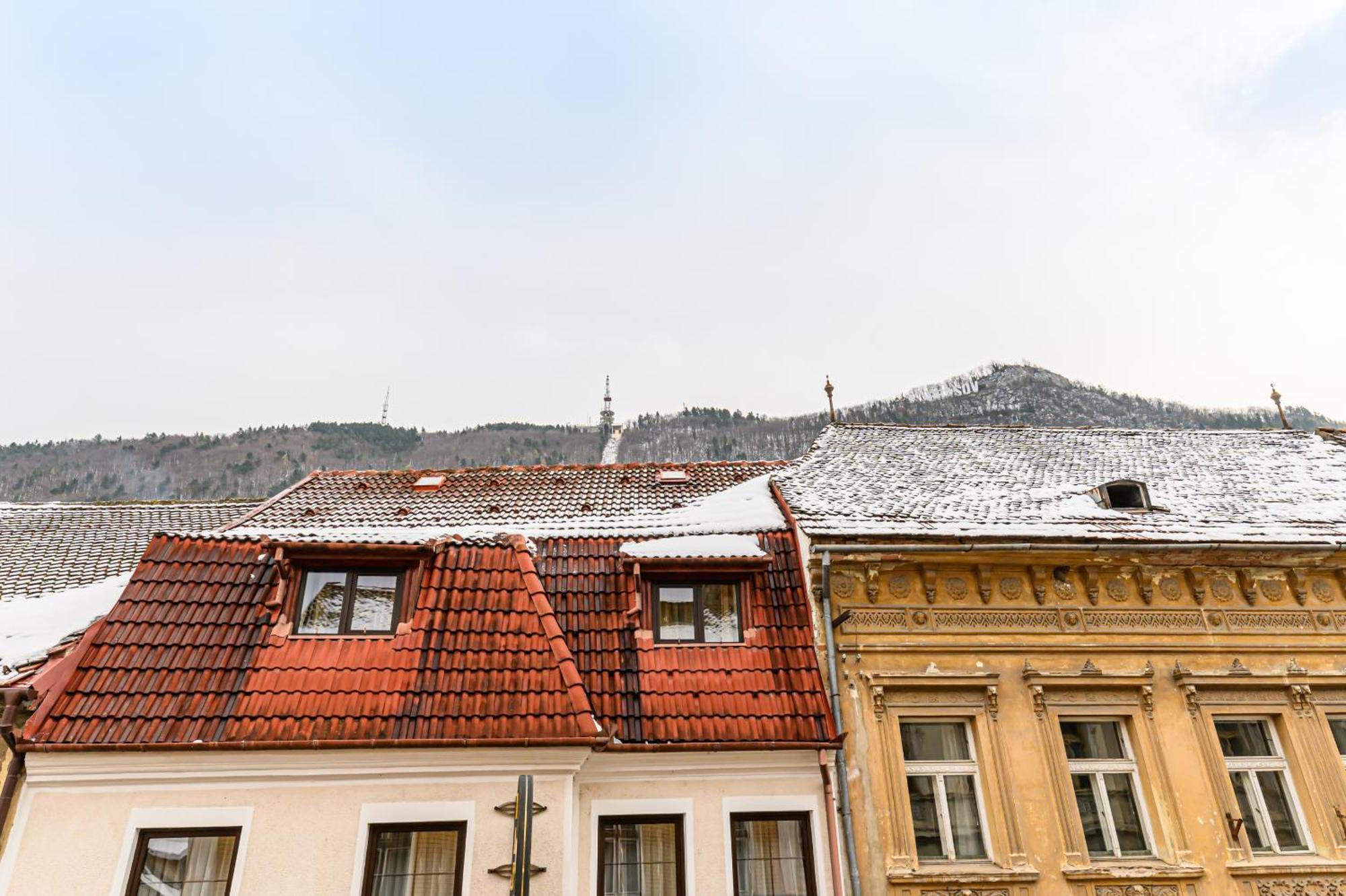 Colins Place Braşov Exterior foto